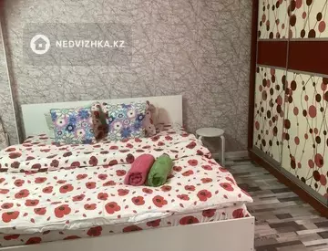 1-комнатная квартира, этаж 2 из 3, 45 м², Посуточно