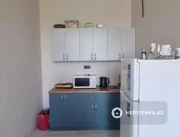 2-комнатная квартира, этаж 4 из 9, 39 м²
