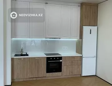 2-комнатная квартира, этаж 3 из 16, 45 м²