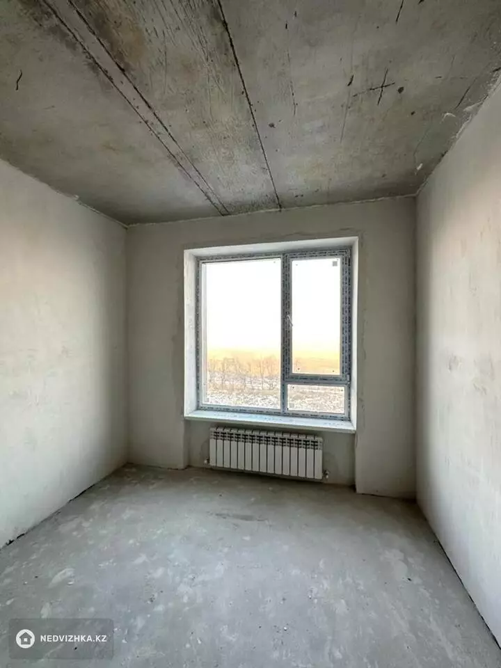 33 м², 1-комнатная квартира, этаж 12 из 12, 33 м², изображение - 1