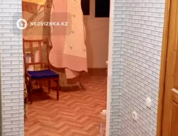 1-комнатная квартира, этаж 1 из 5, 30 м², на длительный срок