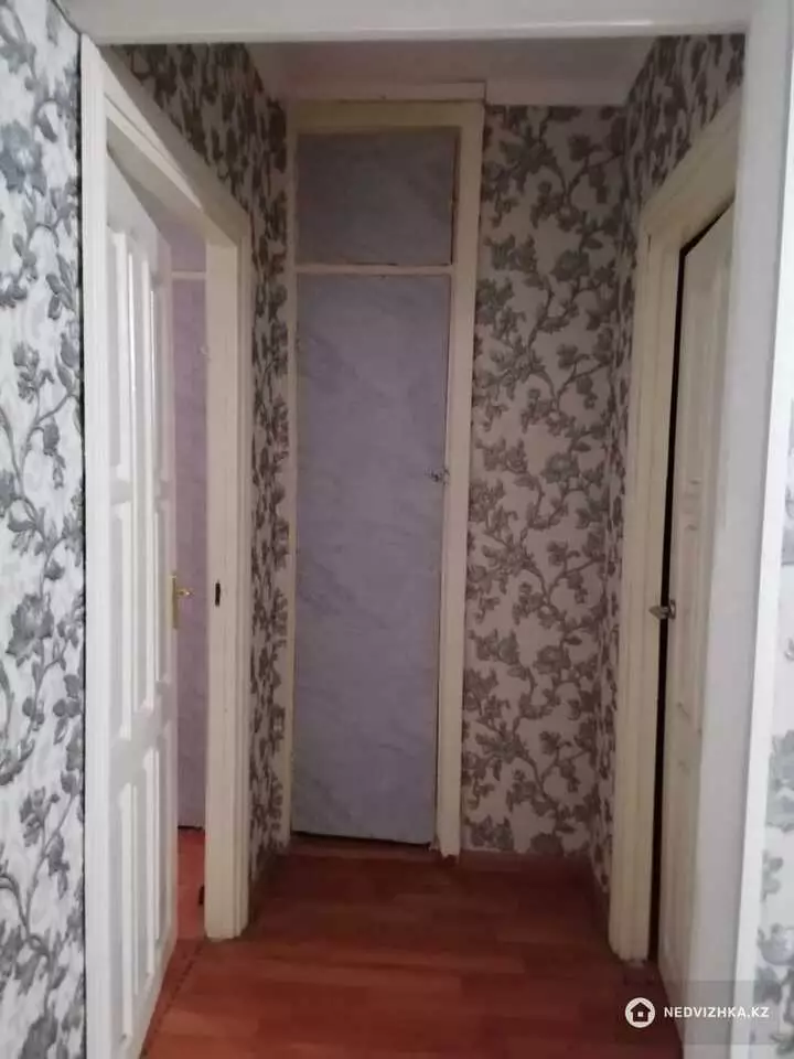 60 м², 3-комнатная квартира, этаж 2 из 4, 60 м², на длительный срок, изображение - 1