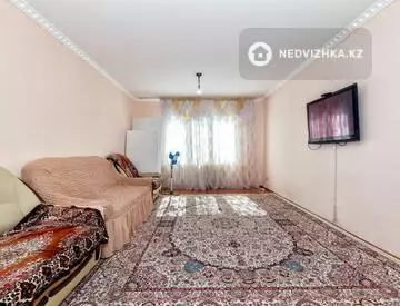 2-комнатная квартира, этаж 9 из 25, 72 м²