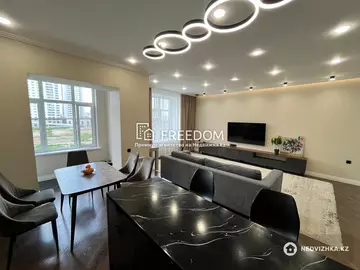 3-комнатная квартира, этаж 4 из 9, 103 м²