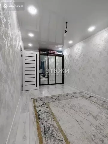 1-комнатная квартира, этаж 1 из 9, 40 м²