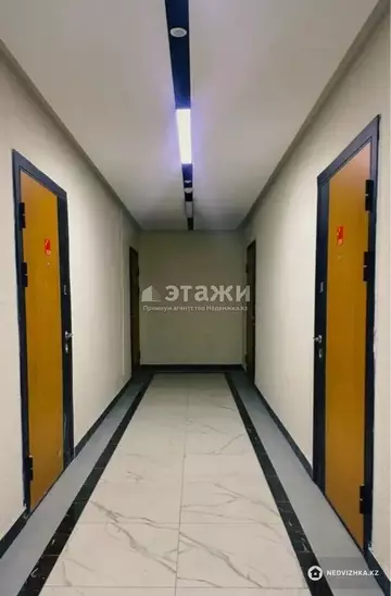 2-комнатная квартира, этаж 2 из 15, 50 м²