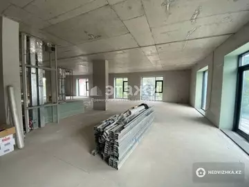 338.9 м², 5-комнатная квартира, этаж 3 из 4, 339 м², изображение - 4