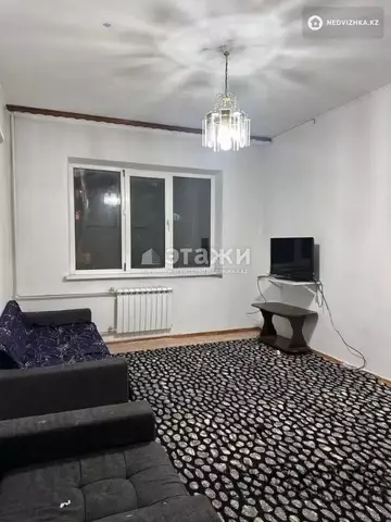 1-комнатная квартира, этаж 5 из 9, 40 м²