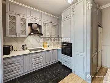 83 м², 2-комнатная квартира, этаж 11 из 21, 83 м², на длительный срок, изображение - 0