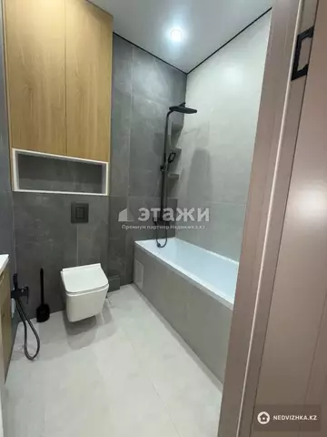 3-комнатная квартира, этаж 6 из 17, 82 м²