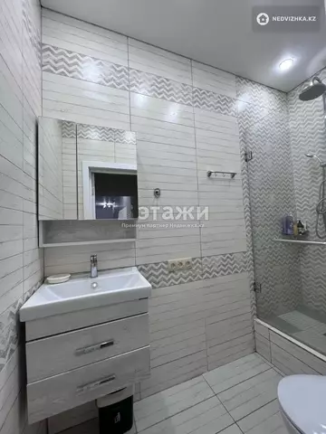 4-комнатная квартира, этаж 10 из 18, 122 м²