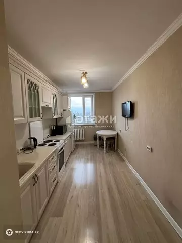 3-комнатная квартира, этаж 10 из 12, 102 м²