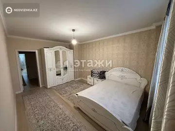 3-комнатная квартира, этаж 10 из 12, 102 м²