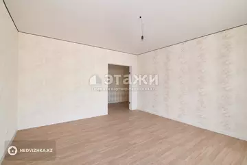 2-комнатная квартира, этаж 8 из 9, 64 м²