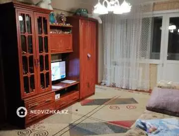 3-комнатная квартира, этаж 4 из 5, 52 м²