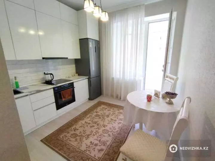 55 м², 2-комнатная квартира, этаж 6 из 9, 55 м², на длительный срок, изображение - 1