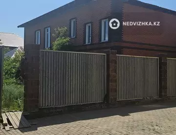 320 м², 7-комнатный дом, 8.2 соток, 320 м², изображение - 4