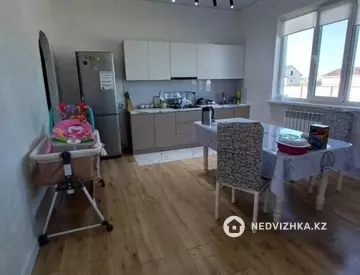 4-комнатный дом, 9 соток, 176 м²