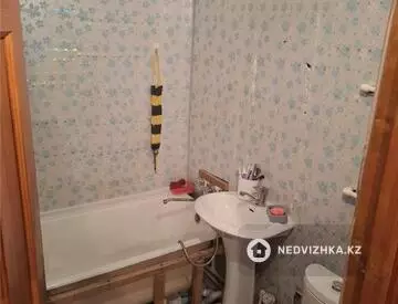 1-комнатная квартира, этаж 3 из 4, 33 м²