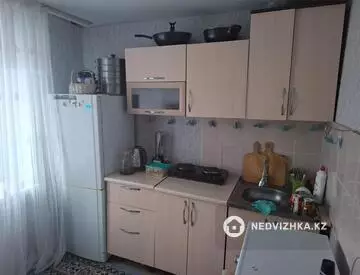 1-комнатная квартира, этаж 3 из 4, 33 м²