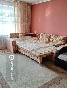 2-комнатная квартира, этаж 12 из 12, 50 м²