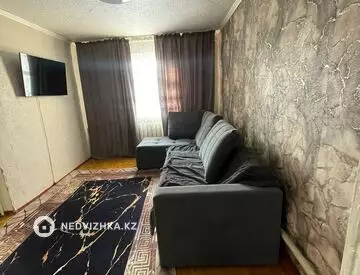 4-комнатный дом, 7 соток, 64 м²