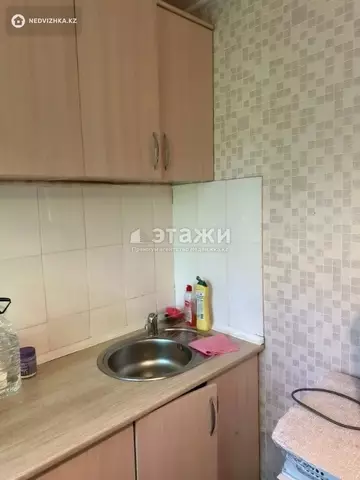 2-комнатная квартира, этаж 2 из 4, 42 м²