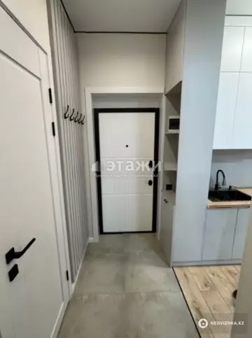2-комнатная квартира, этаж 2 из 9, 40 м²