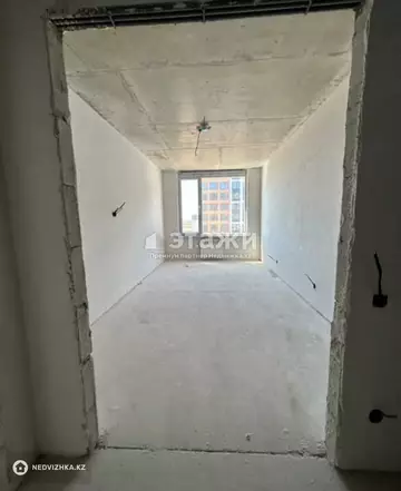 2-комнатная квартира, этаж 10 из 14, 58 м²