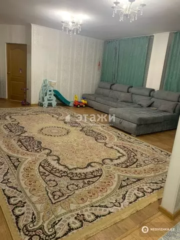 3-комнатная квартира, этаж 3 из 10, 87 м²