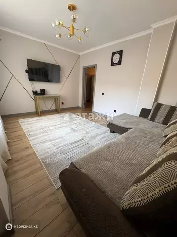 2-комнатная квартира, этаж 4 из 9, 59 м²