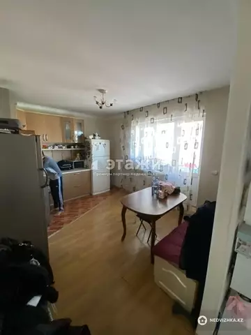 2-комнатная квартира, этаж 13 из 16, 63 м²