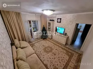 3-комнатная квартира, этаж 3 из 6, 90 м²