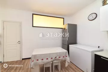 70 м², 2-комнатная квартира, этаж 9 из 9, 70 м², изображение - 6