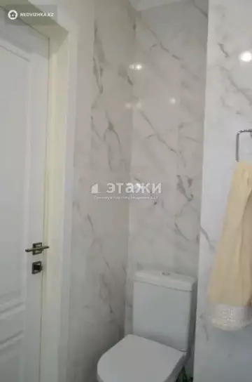 4-комнатная квартира, этаж 8 из 17, 81 м²