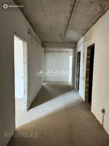 3-комнатная квартира, этаж 6 из 9, 136 м²