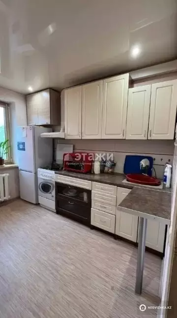 1-комнатная квартира, этаж 3 из 5, 35 м²