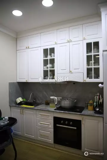 2-комнатная квартира, этаж 9 из 9, 51 м²