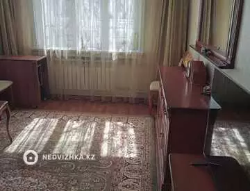 3-комнатная квартира, этаж 1 из 5, 65 м²