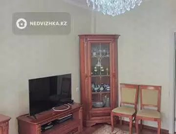 3-комнатная квартира, этаж 1 из 5, 65 м²