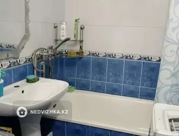 5-комнатная квартира, этаж 5 из 5, 107 м²