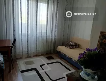 5-комнатная квартира, этаж 5 из 5, 107 м²