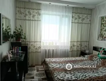 5-комнатная квартира, этаж 5 из 5, 107 м²