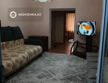 3-комнатная квартира, этаж 3 из 5, 67 м²