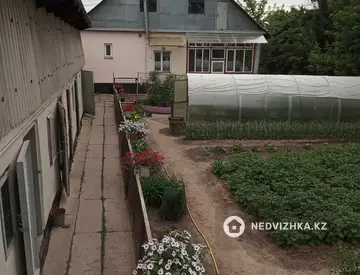 5-комнатный дом, 13.5 соток, 164 м²
