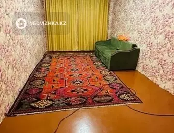 2-комнатная квартира, этаж 1 из 5, 45 м²
