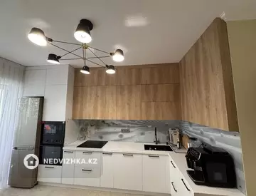 80 м², 2-комнатная квартира, этаж 6 из 12, 80 м², изображение - 1