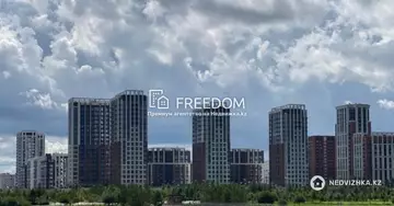 2-комнатная квартира, этаж 18 из 18, 80 м²