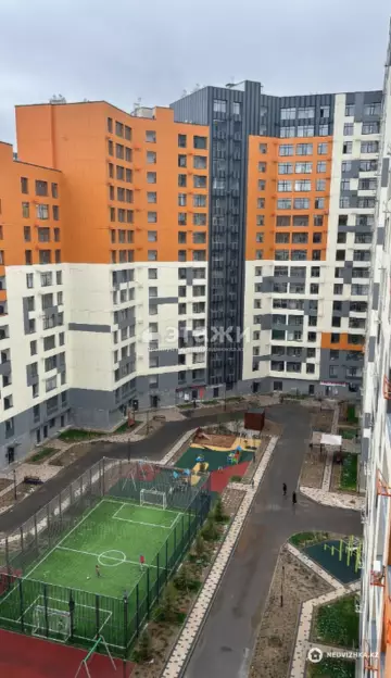 2-комнатная квартира, этаж 10 из 12, 77 м²