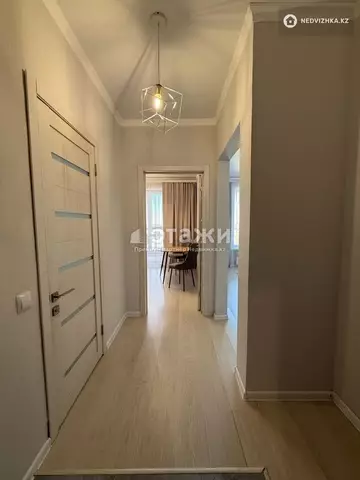 1-комнатная квартира, этаж 10 из 12, 39 м²